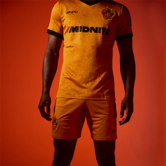 Women's Wolverhampton Wanderers 2026/27 Home Shorts - Gold