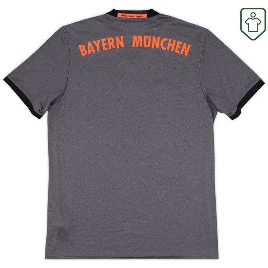 Men's Bayern Munich 2016/17 Away Retro Shirt