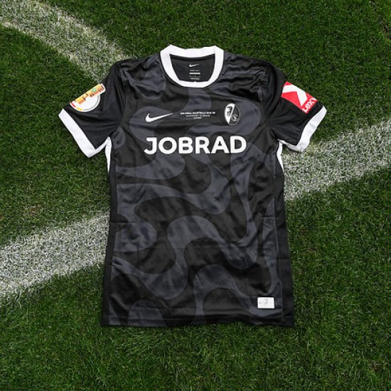 Kid's SC Freiburg 2025/26 Away DFB Cup Semi-Final Shirt Kid's SC Freiburg 2025/26 Away DFB Cup Semi-Final Shirt