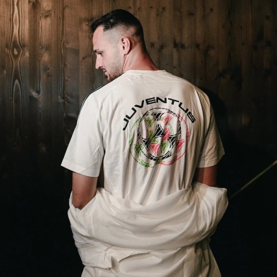 Kid's Juventus 2024/25 Urban Purist Shirt Kid's Juventus 2024/25 Urban Purist Shirt