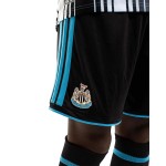 Kid's Newcastle United 2026/27 Home Shorts Kid's Newcastle United 2026/27 Home Shorts