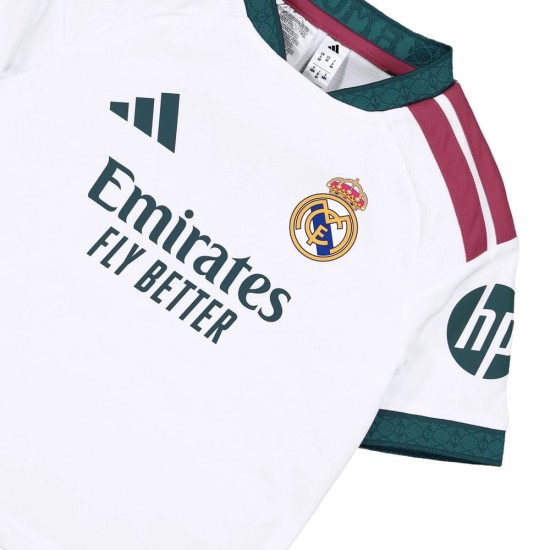 Kid's Real Madrid 2026/27 Home Kit Kid's Real Madrid 2026/27 Home Kit