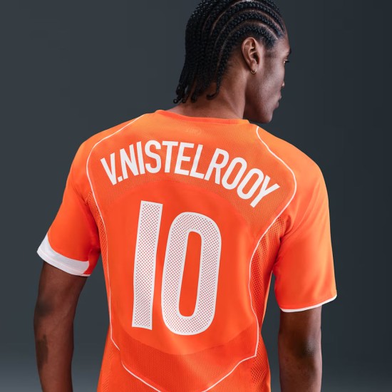 Men's Netherlands 2004 T90 Remake Shirt - V.NISTELROOY #10