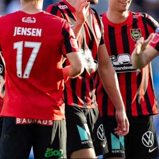 Kid's IF Brommapojkarna 2024 Home Shorts Kid's IF Brommapojkarna 2024 Home Shorts