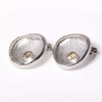 Venus triangular earrings Venus triangular earrings