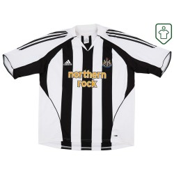 Men's Newcastle United 2005/07 Home Retro Shirt Men's Newcastle United 2005/07 Home Retro Shirt
